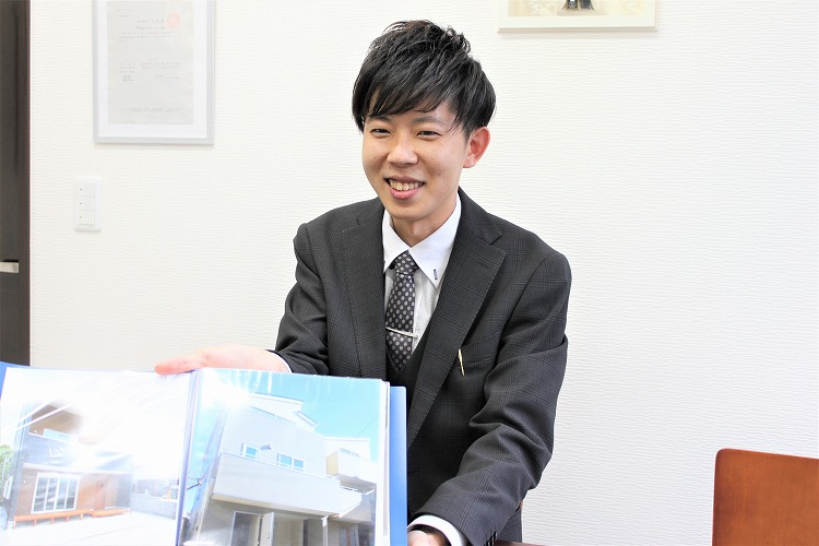 営業部 主任 本山　直裕